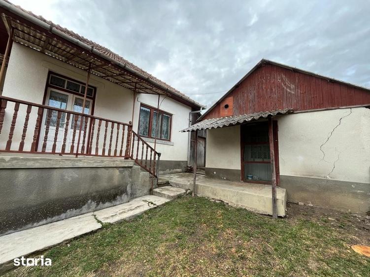 Casă cu 4 camere cu Teren 1470 Mp în Baciu