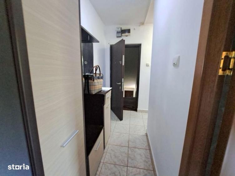 Inchiriere apartament 2 camere, etaj 1,micro 8 Targoviste,zona Polimed - 6