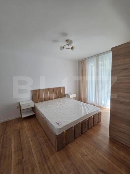 Apartament cu 2 camere semidecomandat, mobilat în Florești