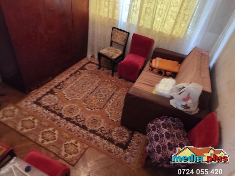 Apartament cu 2 camere semidecomandat în Central
