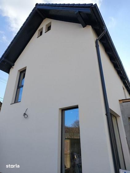Casă cu 1 camere cu Teren 315 Mp în Șelimbăr
