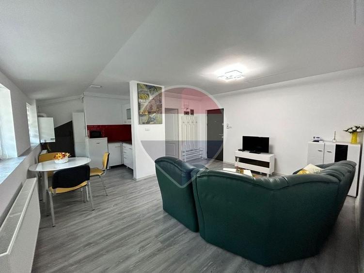 Apartament cu doua camere in zona Alfa - 9