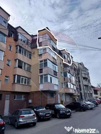Apartament cu 3 camere decomandat în Ultracentral