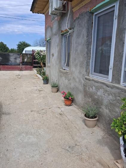 Casă cu Teren 850 Mp în Popești