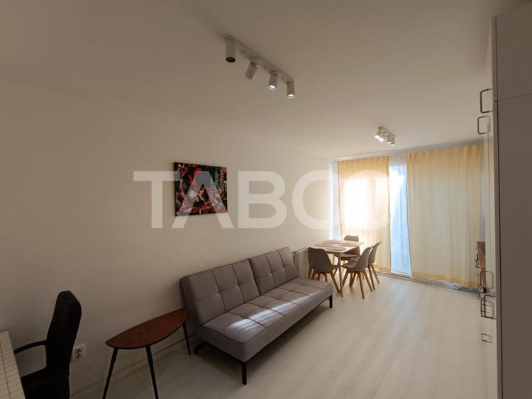 Apartament cu 2 camere decomandat în Exterior Sud