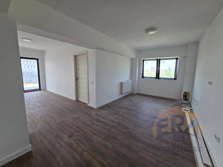 Apartament cu 2 camere decomandat în Salca