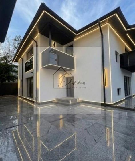 Casă individuală cu 5 camere cu Canalizare în Tineretului