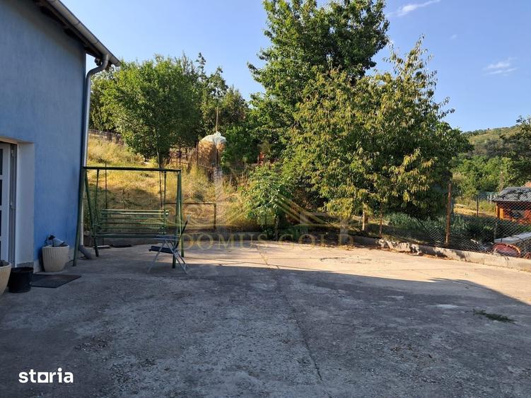 Casă cu Teren 1900 Mp în Ciurila