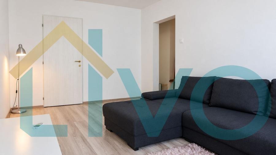 Apartament cu 3 camere semidecomandat în Colentina