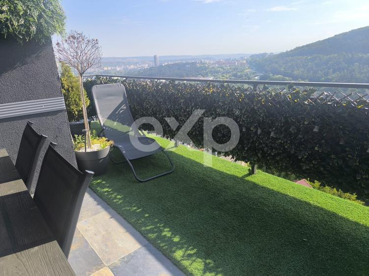 Apartament cu 2 camere semidecomandat, mobilat în Florești