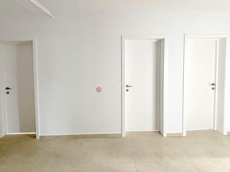 Apartament cu 3 camere decomandat în Sânpetru