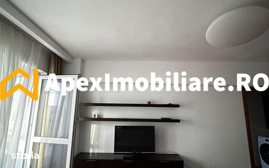Apartament cu 2 camere semidecomandat în Decebal