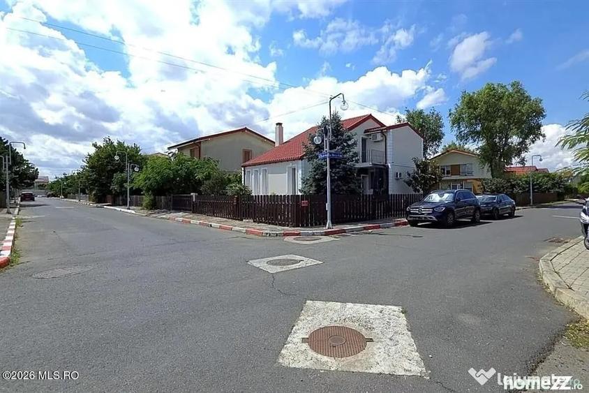 Casă cu 4 camere cu Teren 397 Mp în Cumpăna