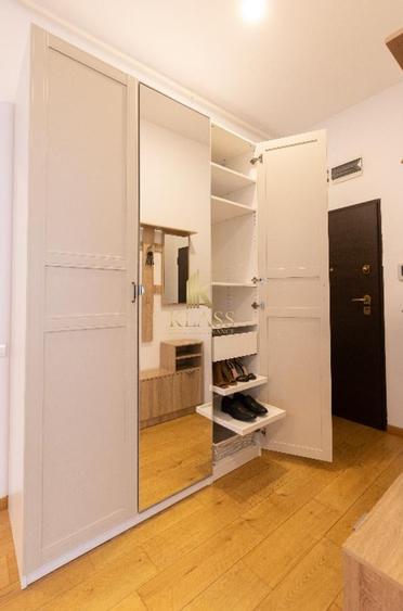 Apartament cu 3 camere semidecomandat, mobilat în Aviației