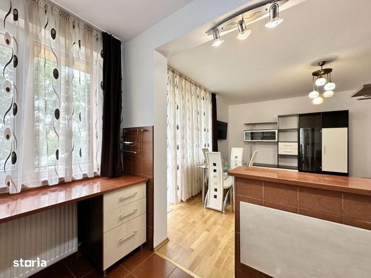 Apartament cu 3 camere, mobilat în Zorilor