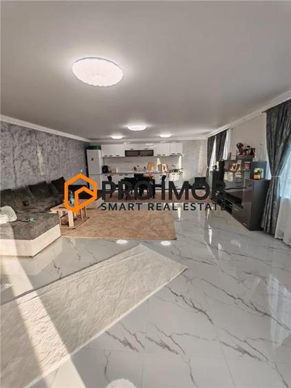 Casă individuală cu 4 camere cu Teren 2200 Mp în Mihăilești