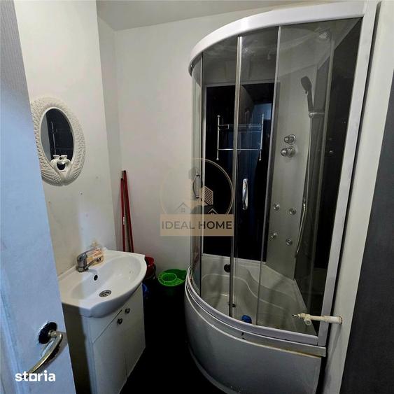 Apartament cu 4 camere în Dacia