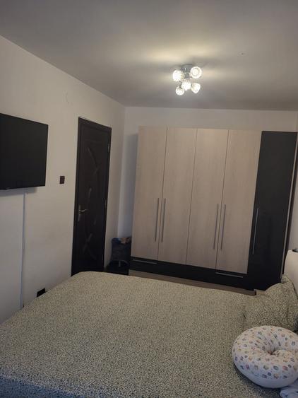 Inchiriez apartament cu 3 camere zona centrala - 6