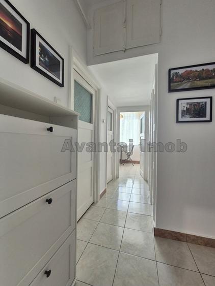 Apartament cu 3 camere decomandat, mobilat în Vatra Luminoasă