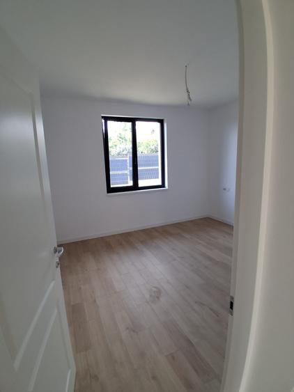 Casă individuală cu 4 camere cu Teren 524 Mp în Miroslava