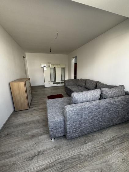 Apartament cu 3 camere în Breaza de Sus