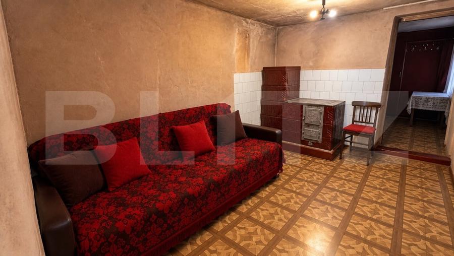 Casă individuală cu 3 camere cu Canalizare în Romos