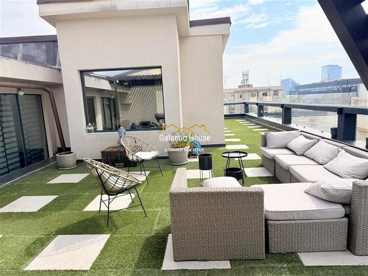 Penthouse cu 5 camere decomandat în Herăstrău