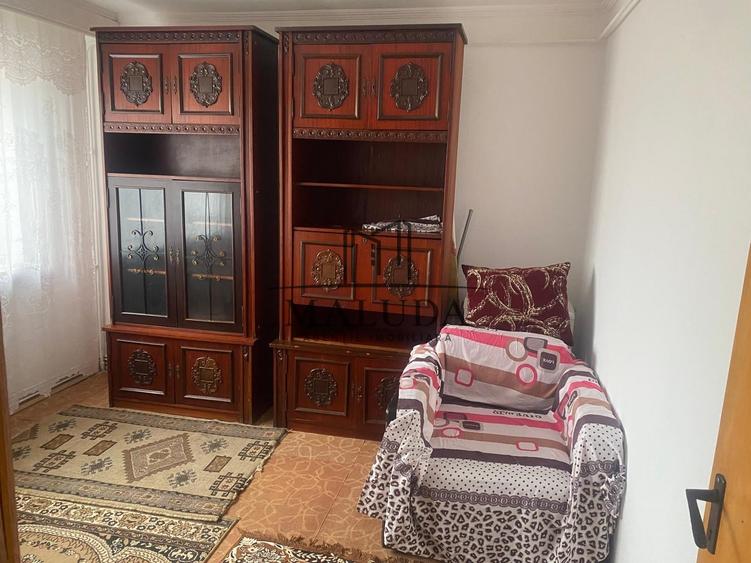 Apartament cu 3 camere decomandat în Exercițiu