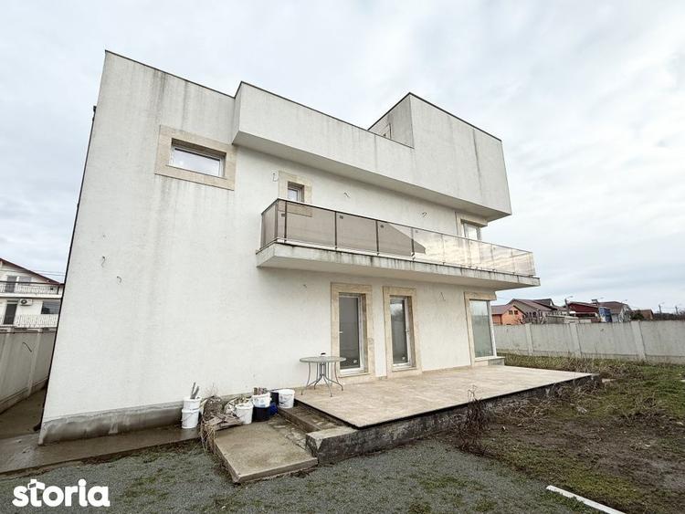 Vila de vanzare P+2E Navodari , strada Muzicii - 11