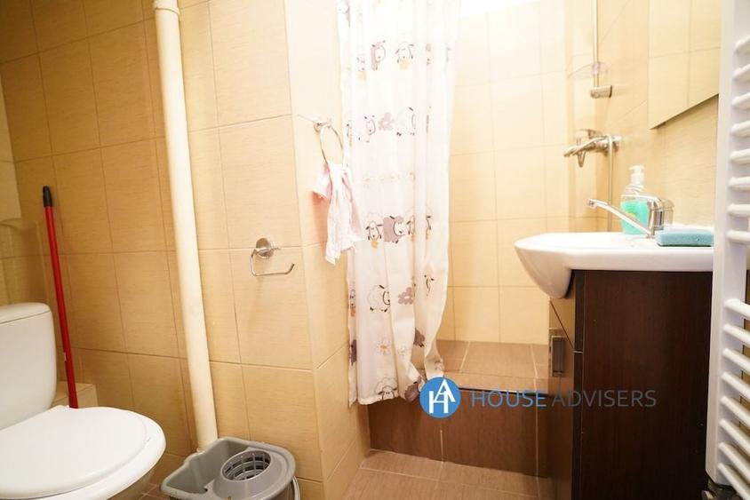 Apartament cu 3 camere, mobilat în Universitate