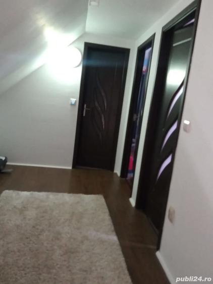 Casă cu 5 camere în Pădureni (Jebel)