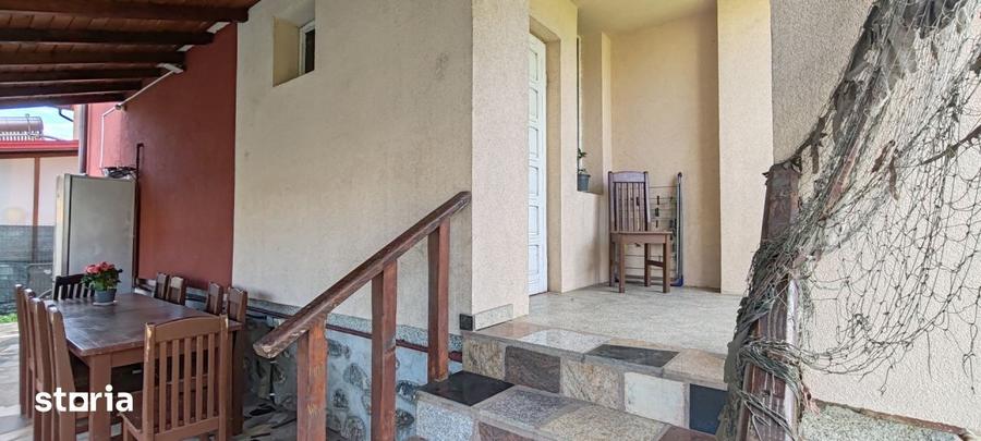 Casă cu 5 camere cu Piscina în Nord