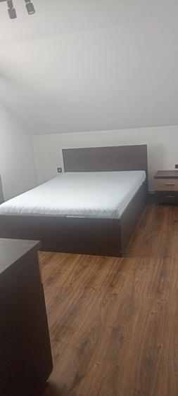 Casă cu 4 camere cu Teren 300 Mp în Central