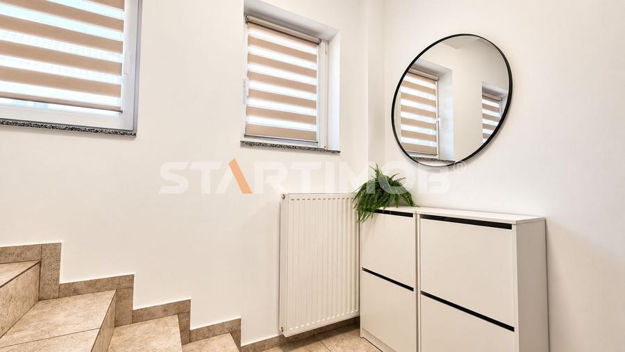 Apartament cu 2 camere decomandat, mobilat în Tractorul