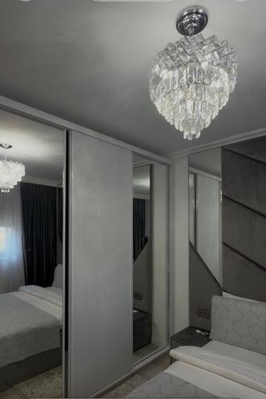 Apartament cu 3 camere decomandat, mobilat în Theodor Pallady