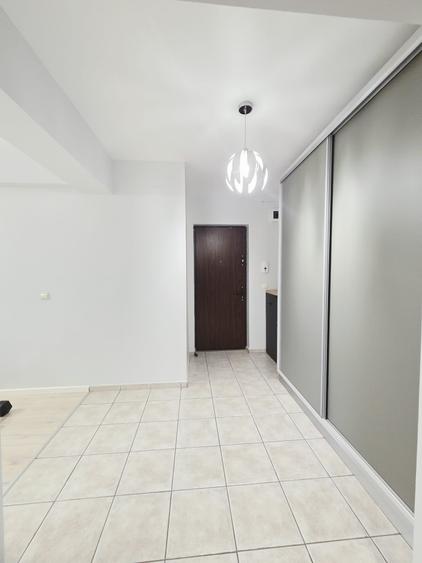 Apartament cu 2 camere decomandat în Ultimul leu