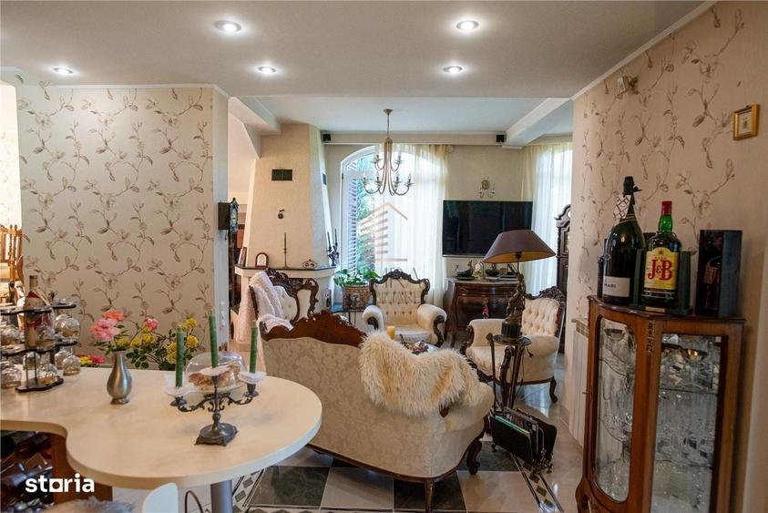 Casă cu 4 camere cu Teren 1229 Mp în Sânmartin