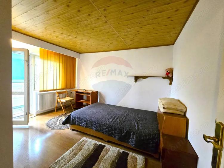 Apartament cu 4 camere decomandat în Ghermănești