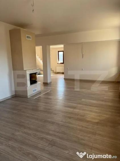 Casă cu 3 camere cu Teren 3200 Mp în Central