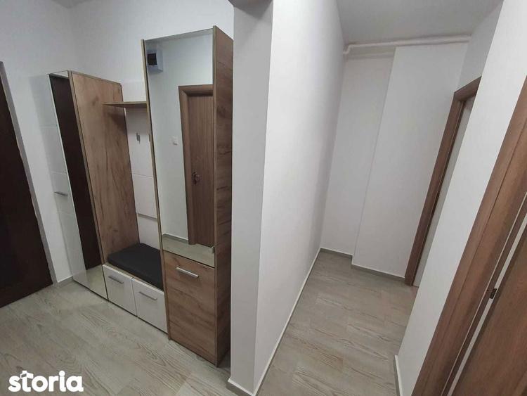 Apartament cu 2 camere decomandat în Libertății