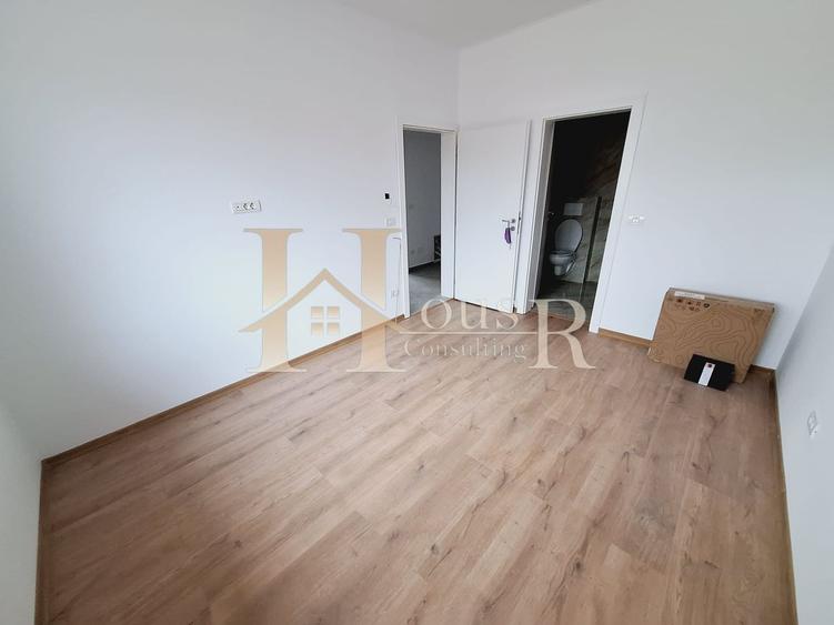 Duplex cu 4 camere cu Canalizare în Moșnița Nouă