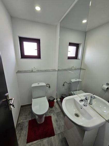 Casă individuală cu 5 camere cu Teren 600 Mp în Tărtășești
