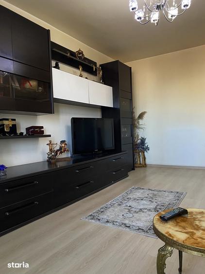 Apartament cu 2 camere decomandat în Exterior Vest