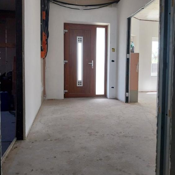Casă individuală cu 3 camere cu Teren 413 Mp în Micești