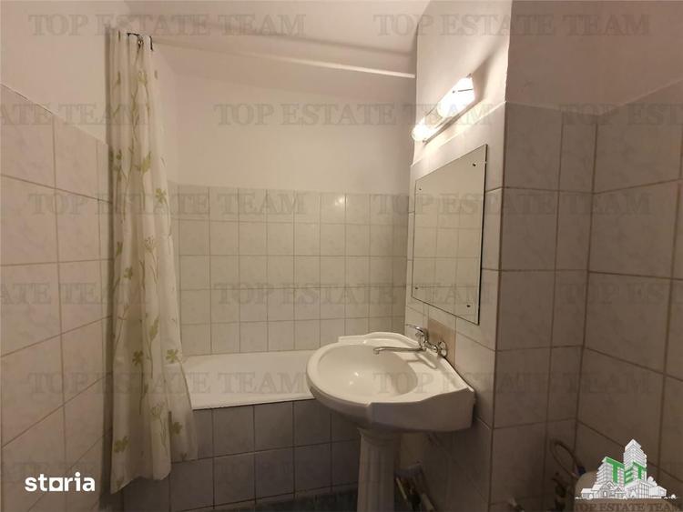 Apartament cu 2 camere decomandat în Stadion