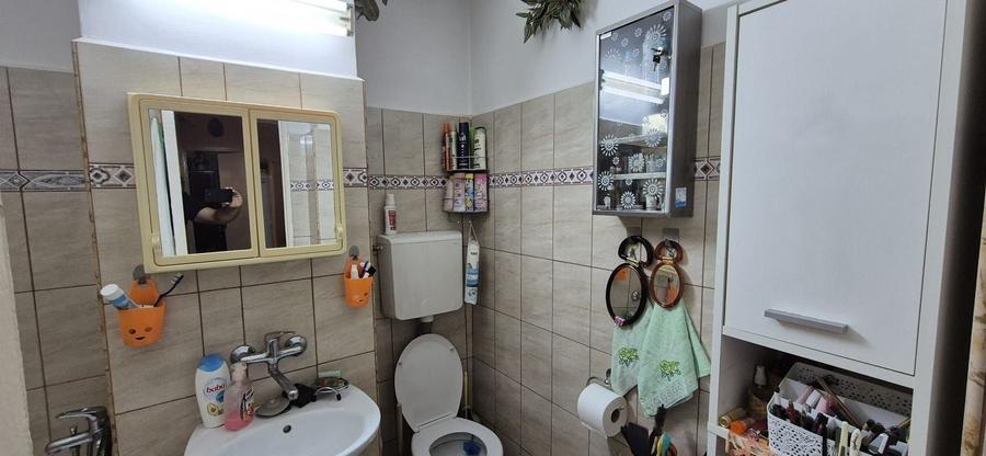 Apartament cu 2 camere decomandat în Depozite