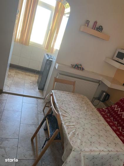 Apartament cu 2 camere decomandat în Exterior Vest