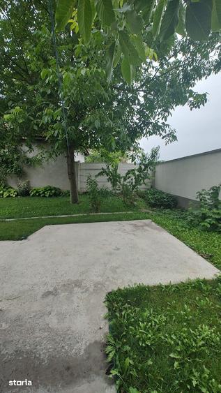 Casă cu 2 camere cu Teren 360 Mp în Ceangăi