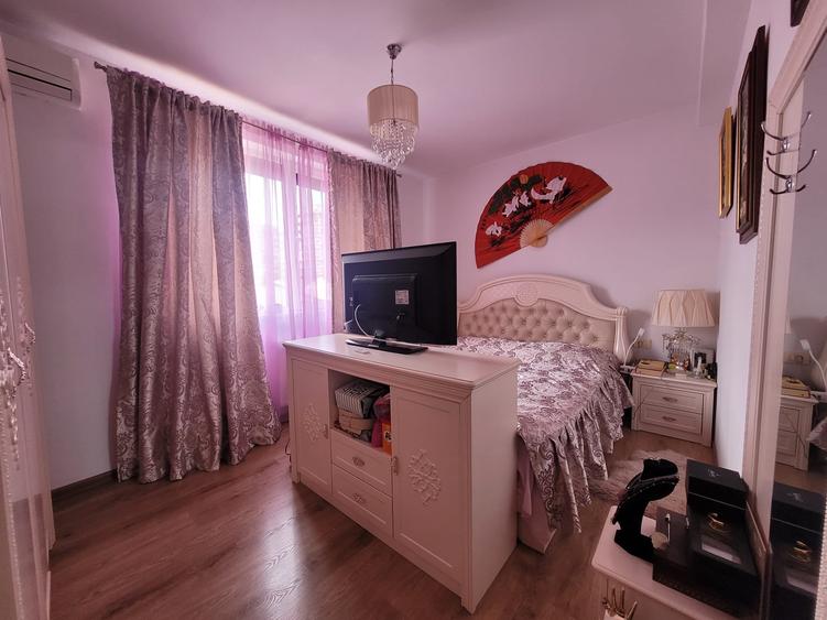 Apartament cu 2 camere semidecomandat în Dristor