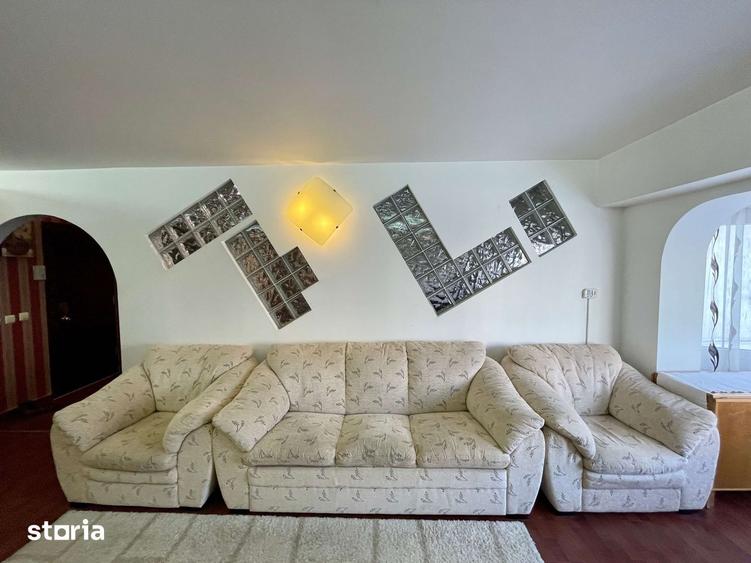 Apartament cu 3 camere în Păcurari